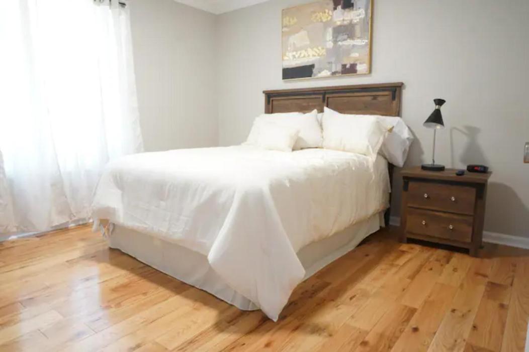 Atlanta Unit 2 Room 2 - Peaceful Weekend Getaway Private Bedroom & Bathroom Buitenkant foto